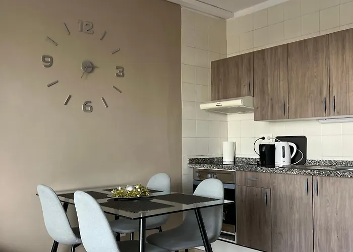 Orlando * أذيخي